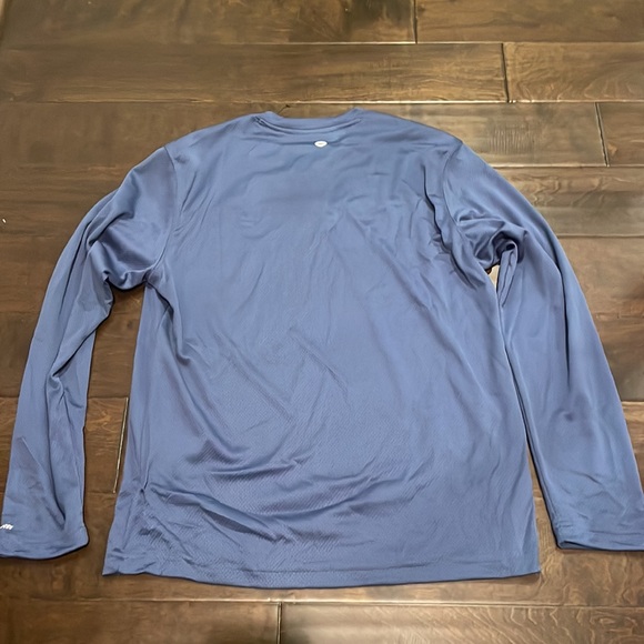 NWOT HI-Tec (Dri-tek) Men’s layering shirt - Picture 5 of 6